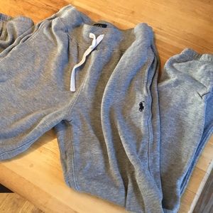 Boys gray sweatpants